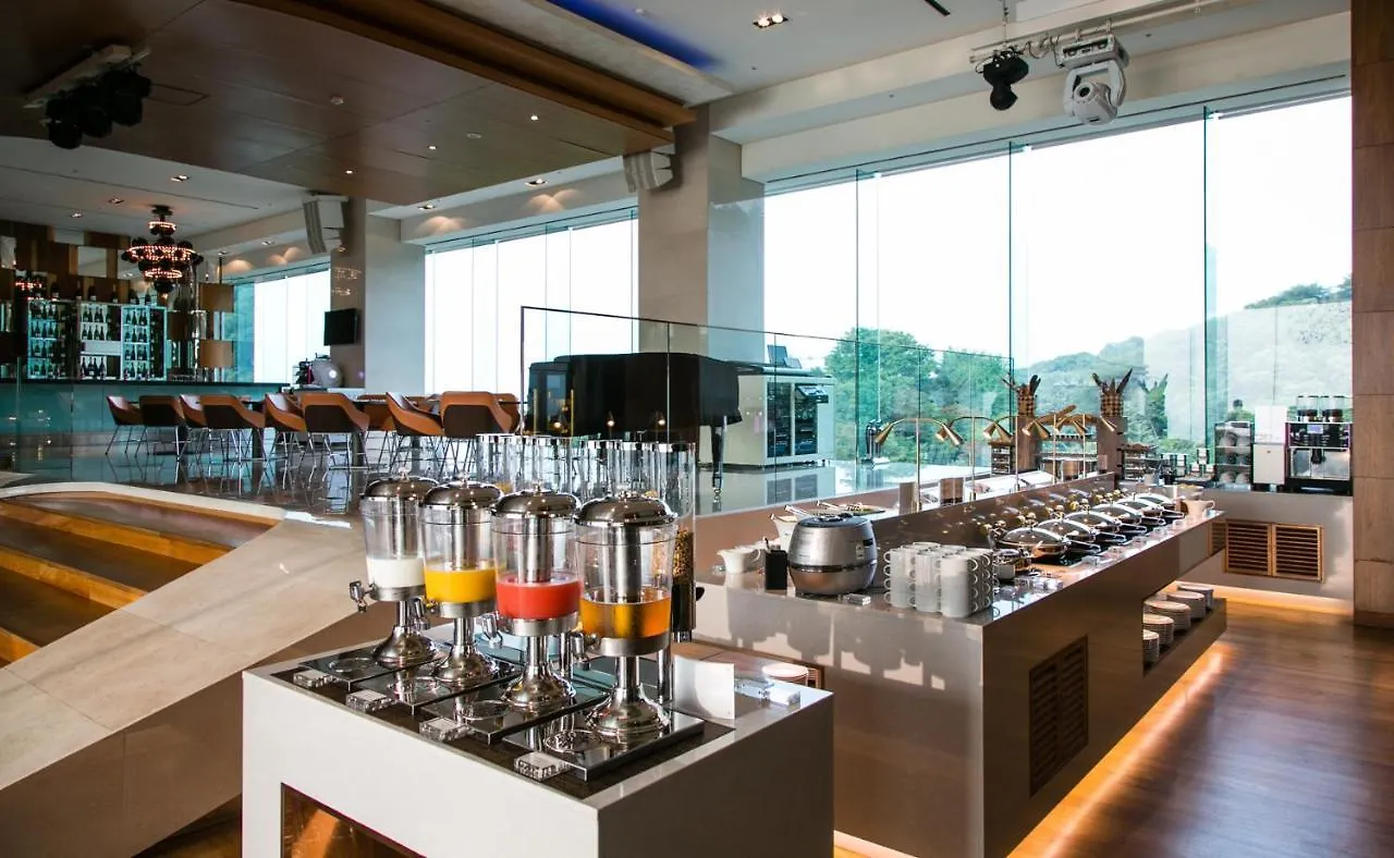 Grand Walkerhill Seoul Hotel 5*,  South Korea