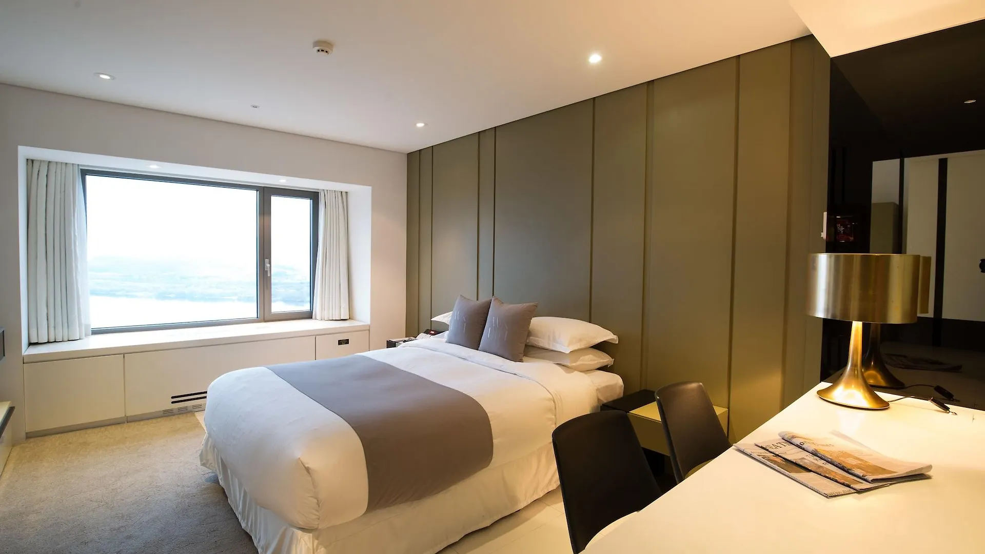 Grand Walkerhill Seoul Hotel